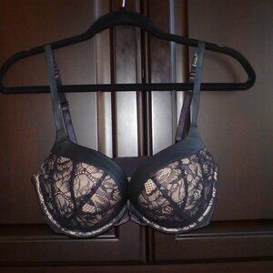 Victoria's Secret 34D Bombshell Pushup Bra